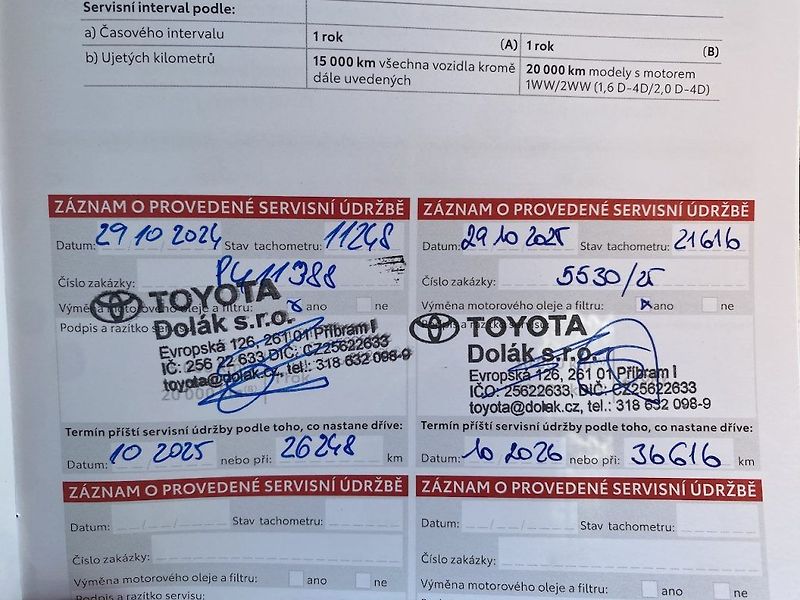 Toyota Yaris Cross 1.5HSD, ČR, Adventure VIP - fotka 20 z 20