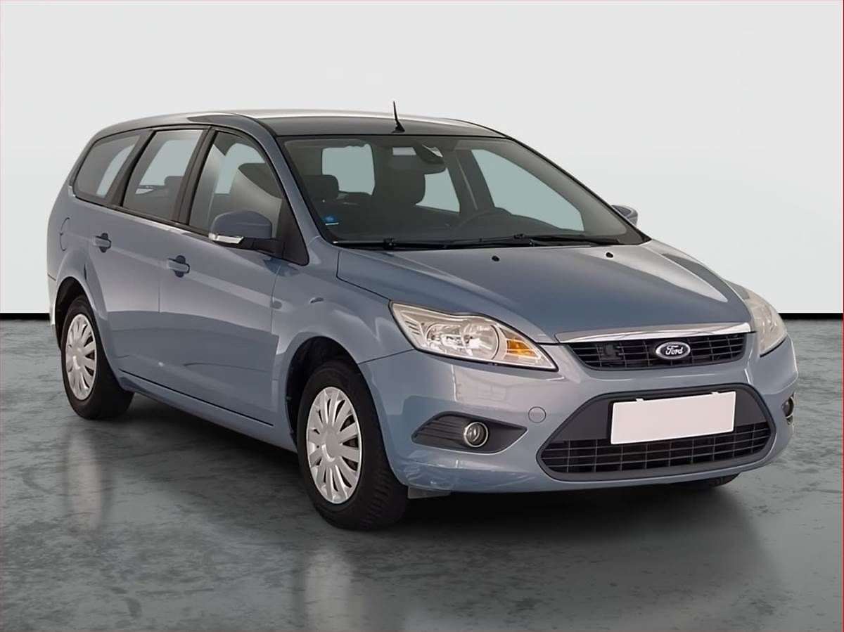 Ford Focus 1.8 16V, nová STK, Tažné