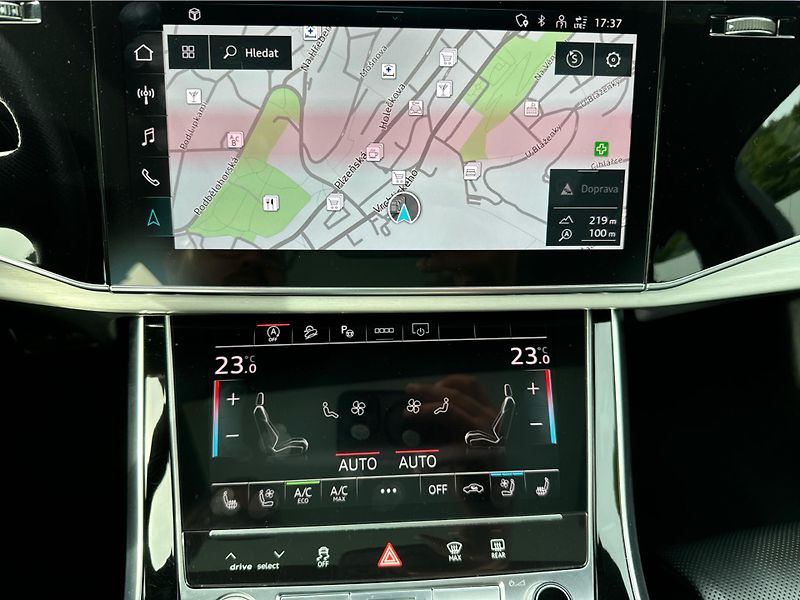 Audi Q7 50 TDI Quattro S.Line - fotka 13 z 21