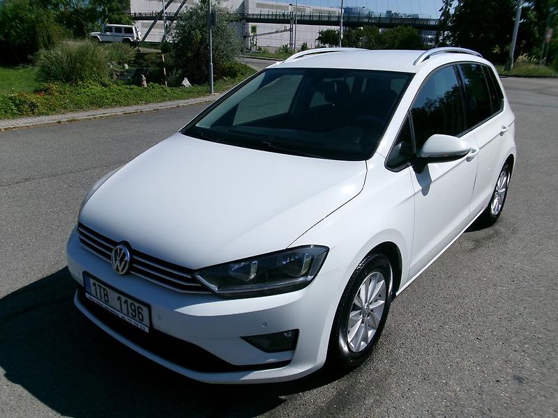Volkswagen Golf Sportsvan 1.2 TSi KOUPENO ČR,1.MAJITEL - fotka 1 z 14