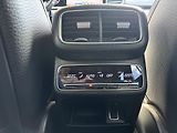 Mercedes-Benz GLE (2023) 400d 4MATIC 9GTRONIC AMG Paket - náhled 61