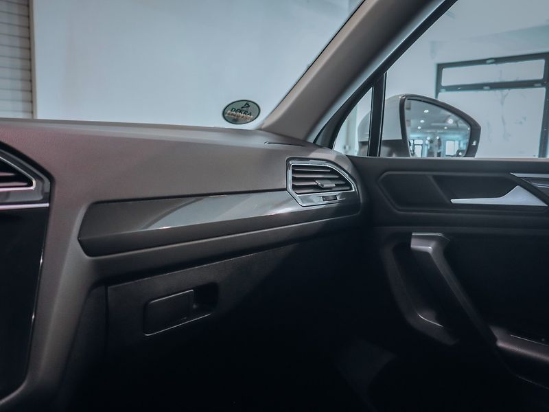 Volkswagen Tiguan Allspace 2.0 TDI DSG Comfortline - fotka 17 z 29
