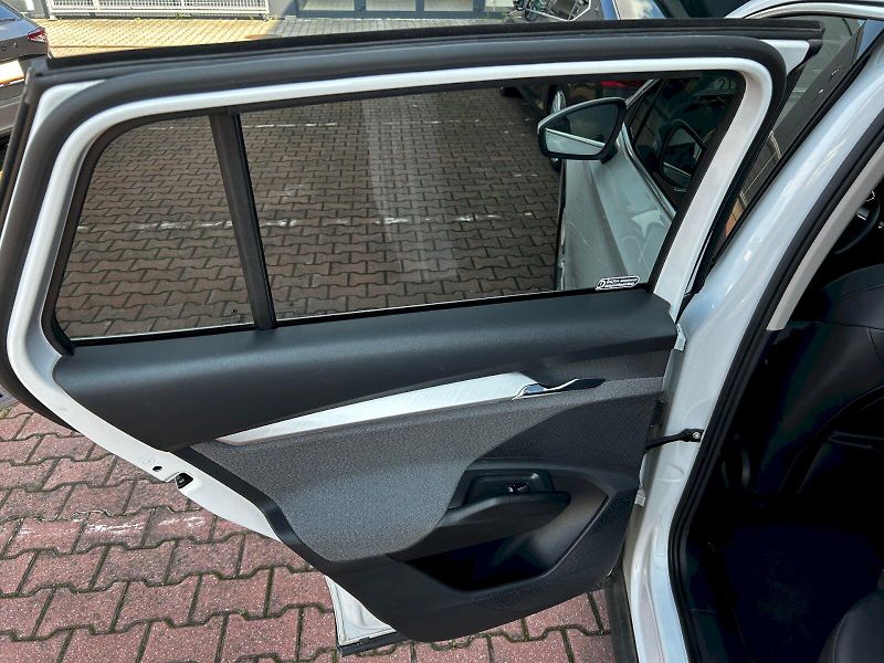 Škoda Enyaq (2021) 80 iV 150kW Loft - fotka 27 z 35