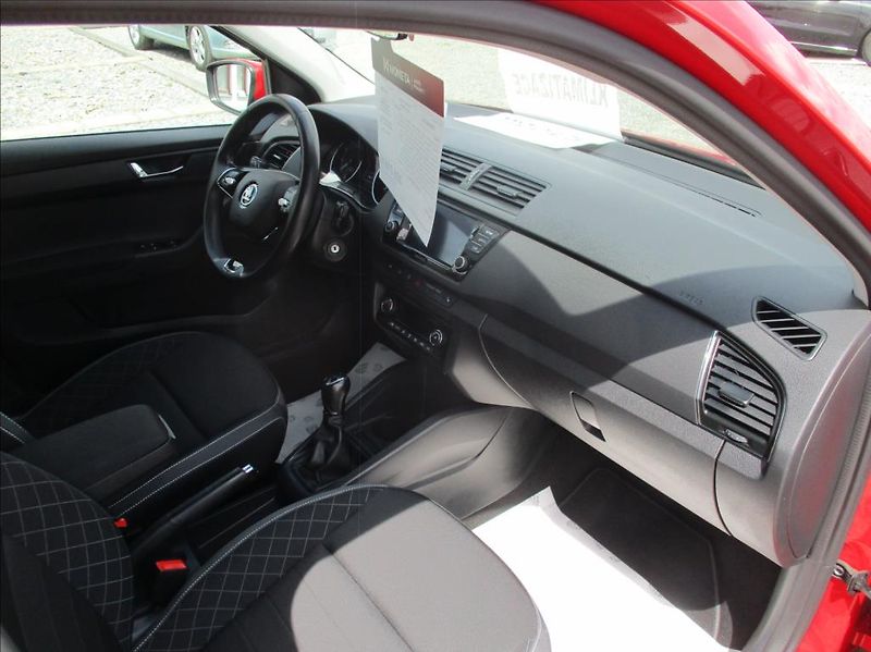 Škoda Fabia 1,0 TSI, serviska,DPH,1.maj,CZ - fotka 9 z 39