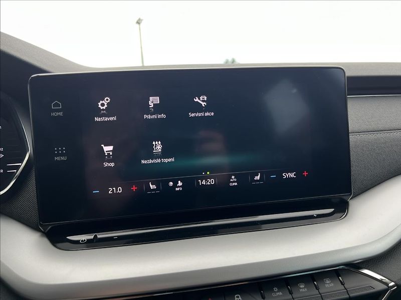 Škoda Octavia 2,0 TDI 110kW Style webasto - fotka 24 z 27