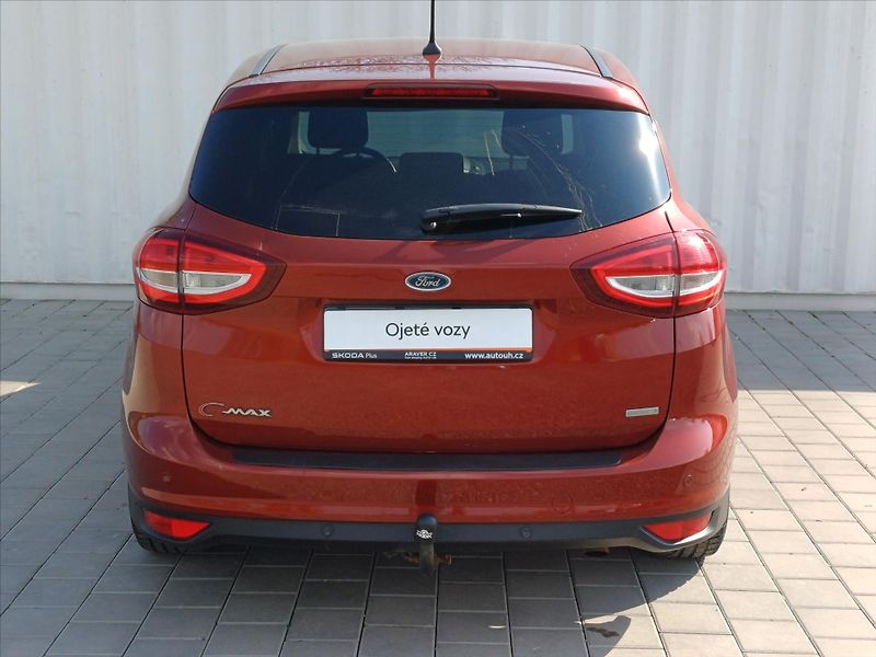 Ford C-MAX 1,5   1.5EcoBoost 110Kw - fotka 8 z 27