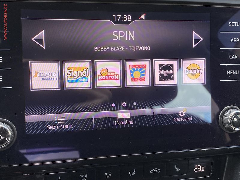 Škoda Octavia (2018) 1.4 G-TEC, Style, park.čidla - fotka 15 z 16