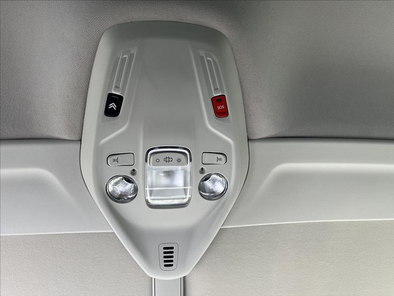 Citroën C4 SpaceTourer 1,5   HDi Feel 7 míst - fotka 17 z 21
