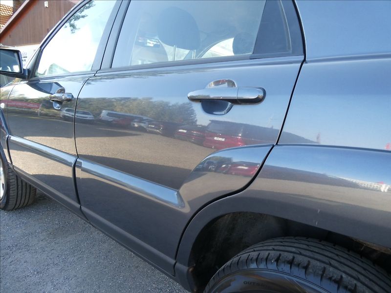 Kia Sportage 2,0 CRDi 110kW 1.MAJITEL, 4x4 - fotka 11 z 40