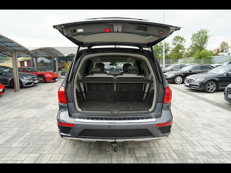 Mercedes-Benz GL 350d, 4Matic, AMG, 7míst, - fotka 12 z 50
