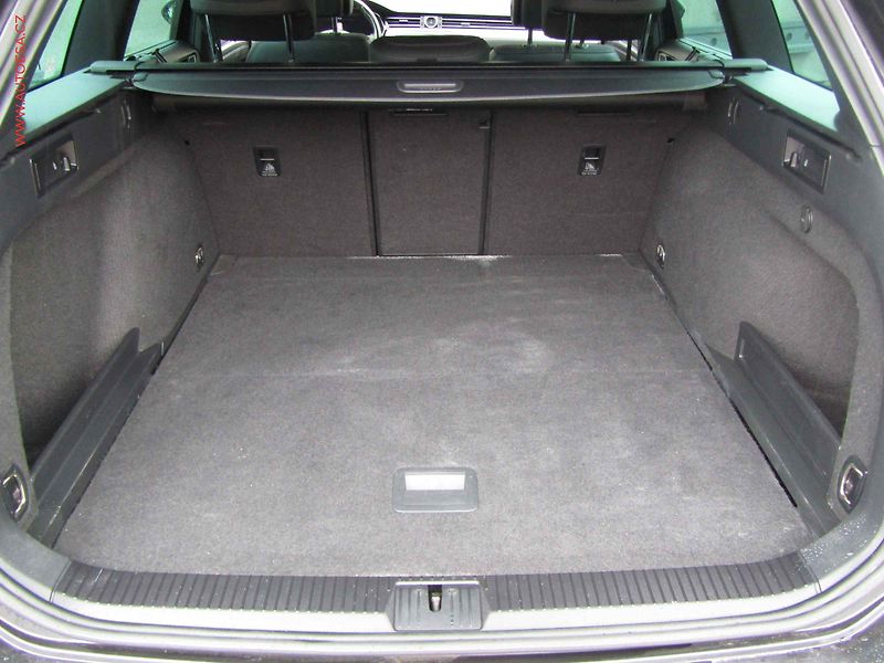 Volkswagen Passat (2018) 2.0 TDi 4x4, DSG, Navi, ACC - fotka 7 z 19