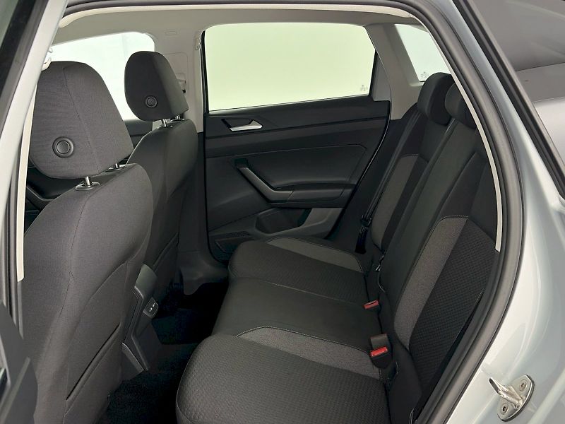 Volkswagen Taigo (2022) Life 1.0 TSI 81kW DSG - fotka 8 z 27