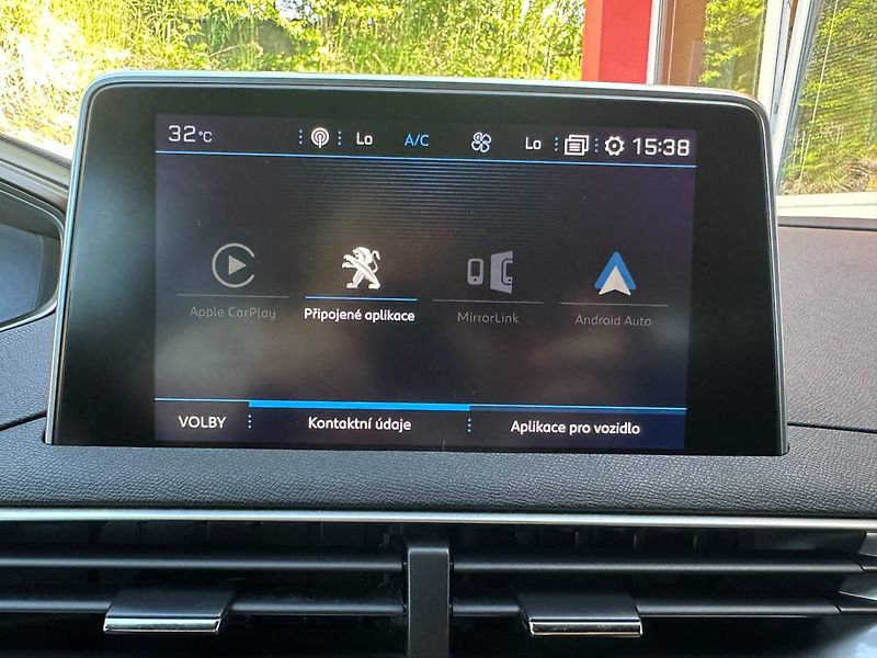 Peugeot 5008 (2018) 1.5HDi 96KW/GTLINE/7MÍST/1MAJ - fotka 41 z 46