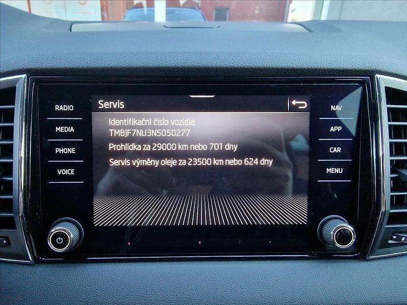 Škoda Karoq 2.0TDI Style, původ ČR,1.Maj. - fotka 31 z 50