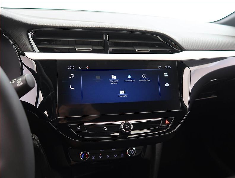 Opel Corsa (2024) 1.2, Serv.kniha, Kůže - fotka 15 z 22