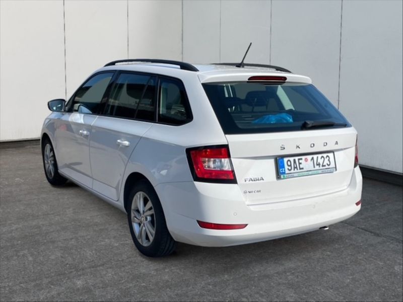 Škoda Fabia 1,0 TSI 70 Ambition - fotka 4 z 11