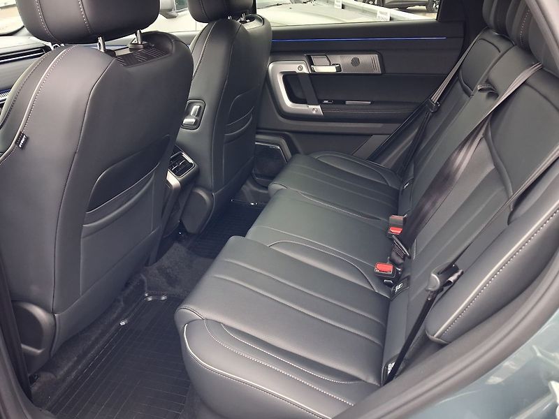 Jaecoo 7 (2026) Exclusive 1.6 tGDI AWD - fotka 10 z 31