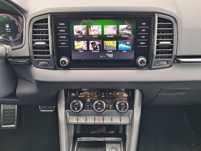 Škoda Karoq (2025) Sportline 2.0 TDI / 110 kW  DS - fotka 16 z 30