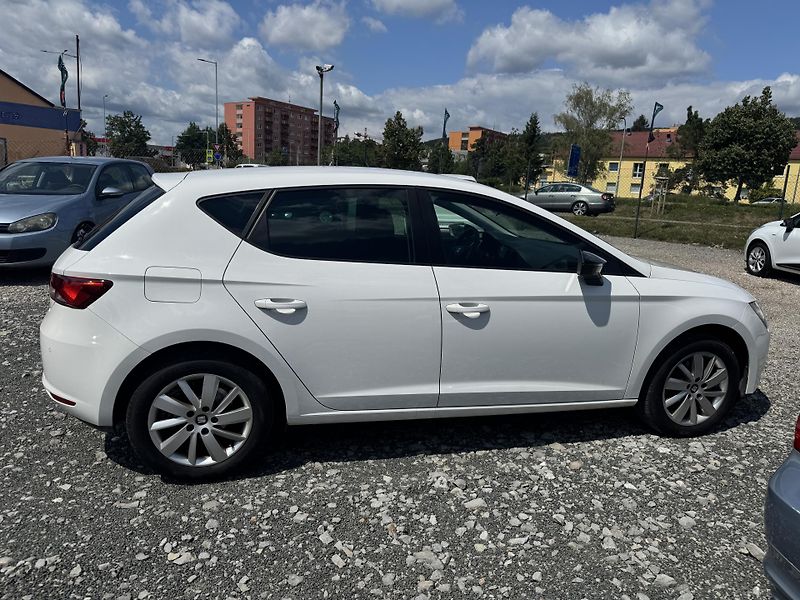 Seat Leon (2016) 1.2TSi, SERVISKA,NEHAVAR. - fotka 3 z 24