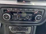 Volkswagen Sharan 2,0 TDi 103kW 7sed,Servis,2Maj - náhled 12