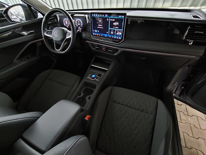 Volkswagen Tiguan DSG 1,5 TSi 96 kW Life - fotka 18 z 21