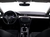 Volkswagen Passat 1,6 TDI Highline Tažné Panoram - náhled 30