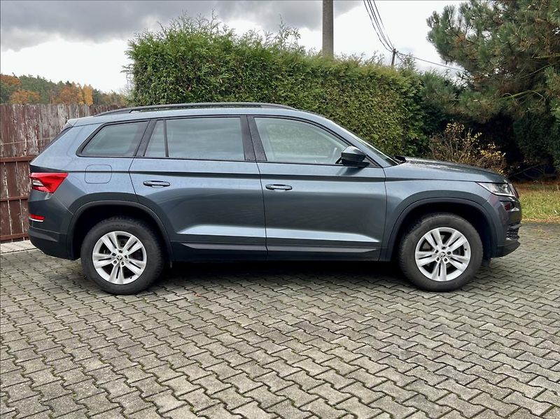 Škoda Kodiaq 2,0 TDi DSG ACC LED 7-míst - fotka 6 z 45