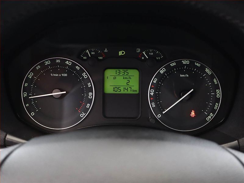 Škoda Octavia (2007) Ambiente 1.6, Serv.kniha - fotka 9 z 13