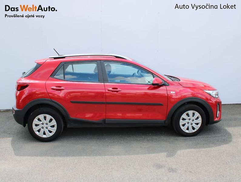 Kia Stonic (2022) 1.2 DPI 61 kW manuál - fotka 9 z 27