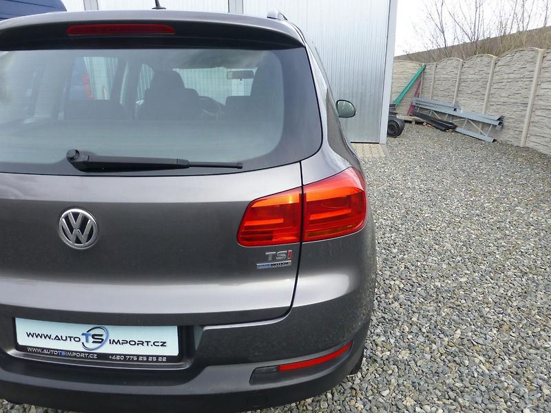 Volkswagen Tiguan 1.4TSi 120PS LIFE FACE-LIFT 1A - fotka 44 z 186