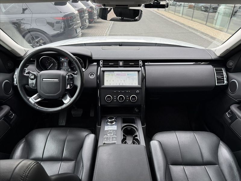 Land Rover Discovery 3,0 TDV6 SE - fotka 22 z 27