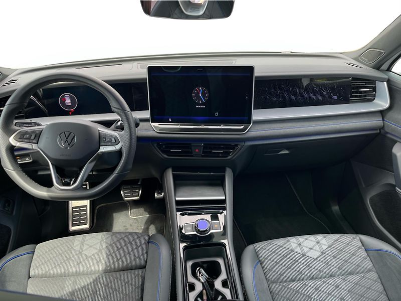 Volkswagen Tayron R-LINE PEOPLE 2,0 TDI 142 KW 4 - fotka 5 z 27