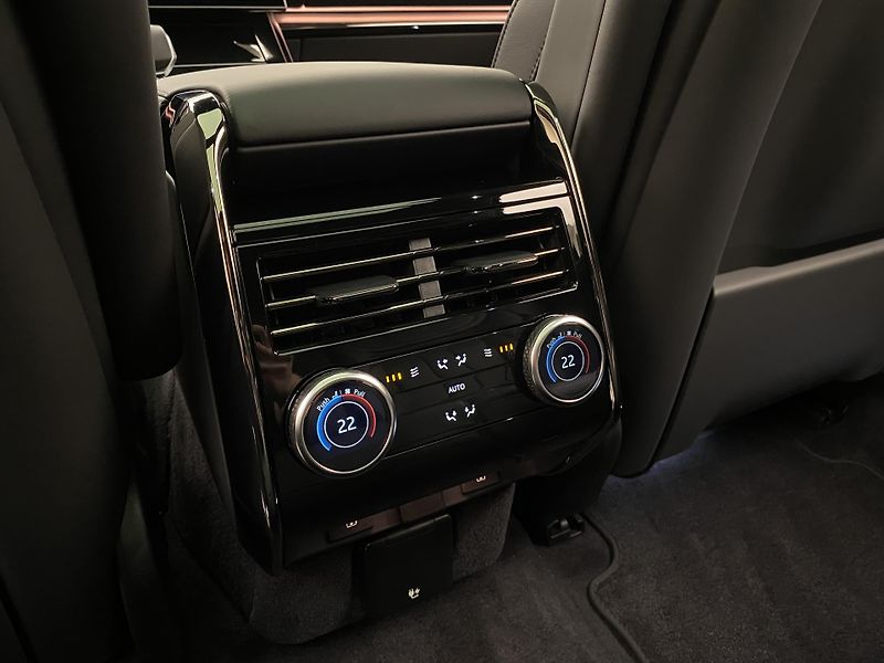 Land Rover Range Rover Sport (2026) D300 DYNAMIC HSE REZERVACE - fotka 40 z 72