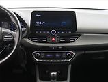 Hyundai i30 (2021) Smart 1.5 T-GDI MHEV, Automat - náhled 12