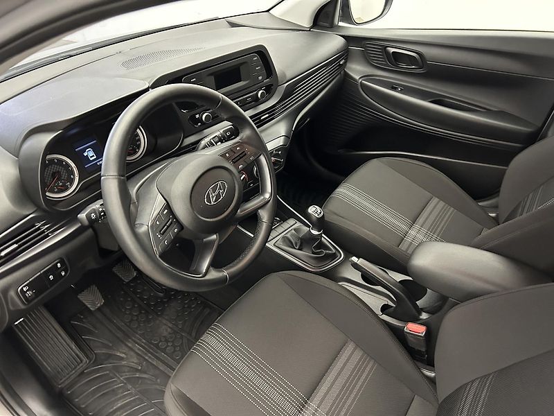 Hyundai i20 1.2 i Comfort - fotka 6 z 21