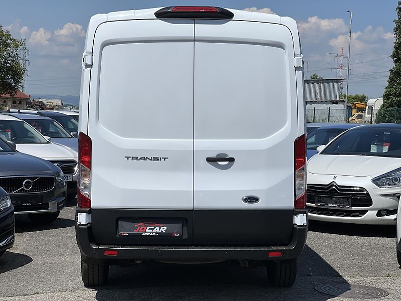 Ford Transit 2.0TDCi 6MÍST AUTOMAT TEMPOMAT - fotka 6 z 33