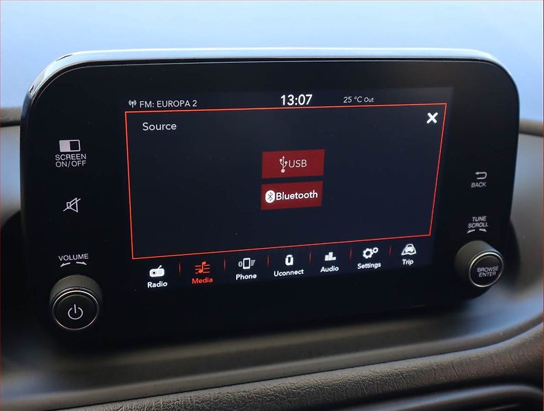 Fiat Tipo (2020) 1.4 16V, Serv.kniha, Navi - fotka 19 z 20