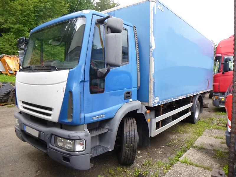 Iveco (2005) 140E24 - fotka 1 z 15