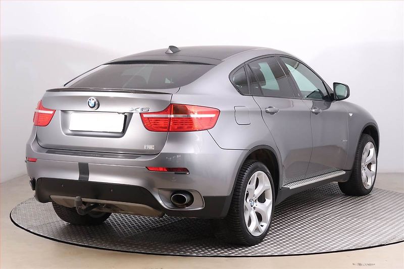 BMW X6 (2011) xDrive30d, 4X4, Automat, Kůže - fotka 5 z 20