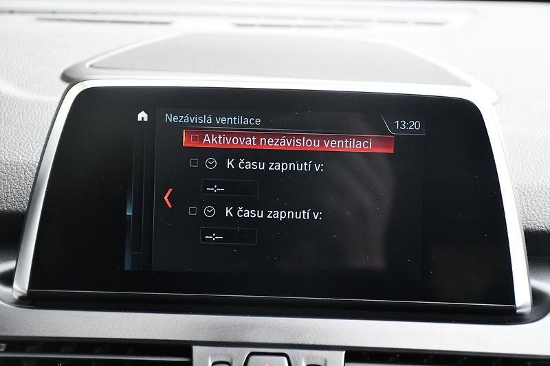 BMW Řada 2 216D GRAN TOURER 1M ČR - fotka 30 z 36