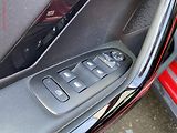 Peugeot 2008 (2018) 1.2 PT, GT Line, navi - náhled 13