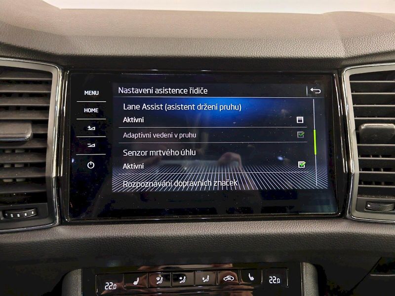 Škoda Kodiaq (2018) 2.0 TSI 132 kW DSG Style Panor - fotka 12 z 33