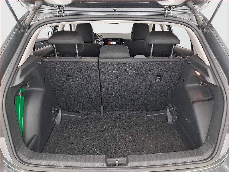 Škoda Fabia (2021) Ambition 1.0 TSI, Serv.kniha - fotka 14 z 19