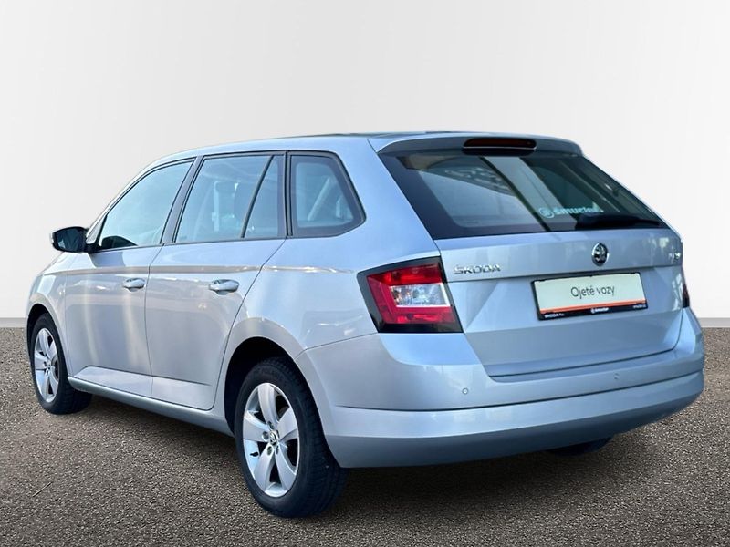 Škoda Fabia Style - fotka 15 z 23