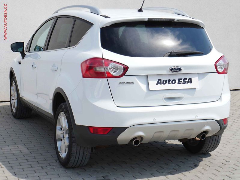 Ford Kuga (2012) 2.0TDCi 4x4, Výhřev sed. - fotka 6 z 18