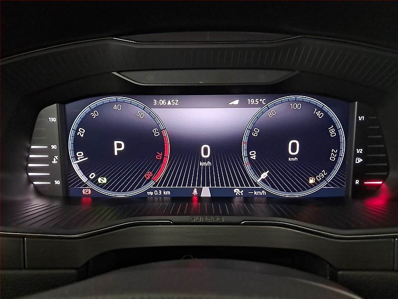 Škoda Superb (2022) Style 2.0 TSI - fotka 11 z 19