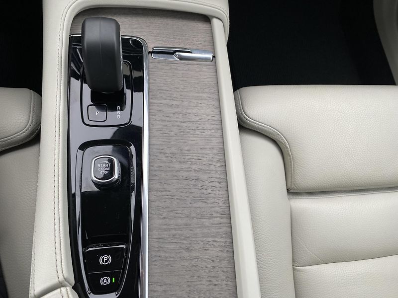 Volvo V90 V90 CROSS COUNTRY AWD - fotka 20 z 23