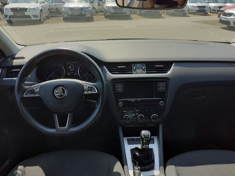 Škoda Octavia (2019) 1.0 TSi Ambition  ČR - fotka 7 z 31