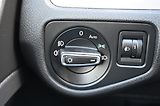 Volkswagen Golf VII 2.0TDI 110KW Highline 2/17 - náhled 24