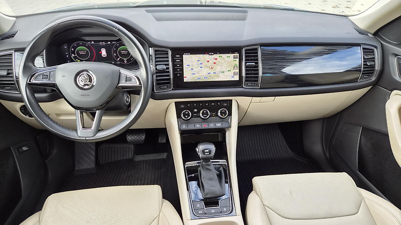 Škoda Kodiaq 2.0TDi 140kw Style+ ČR - fotka 11 z 24